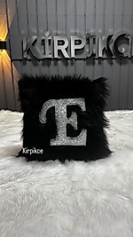 Harfli peluş kırlent