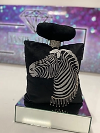 Zebra desenli kırlent