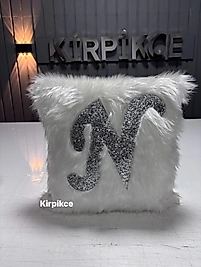 Harfli peluş kırlent